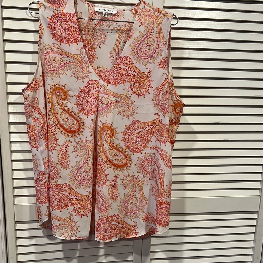 Paisley Print Sleeveless Top